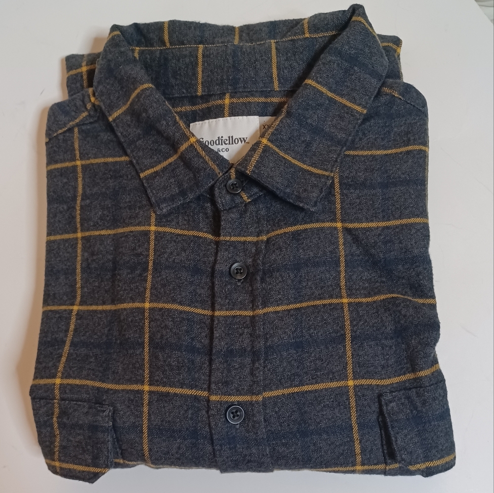 Goodfellow Men's Gray Plaid Flannel Button Down Long Sleeve Shirt. XXL
